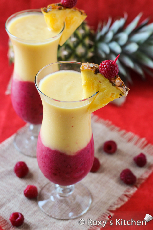 4 Ingrediente cremoso Pineapple Berry Smoothie |  Cozinha do Roxy - A partir de melhorar a digestão para baixar o colesterol e pressão arterial, aumentando o seu sistema imunológico e prevenir o envelhecimento precoce, dente em decomposição e câncer, este batido faz tudo!  #recipe #pineapple #strawberries #raspberries #healthy